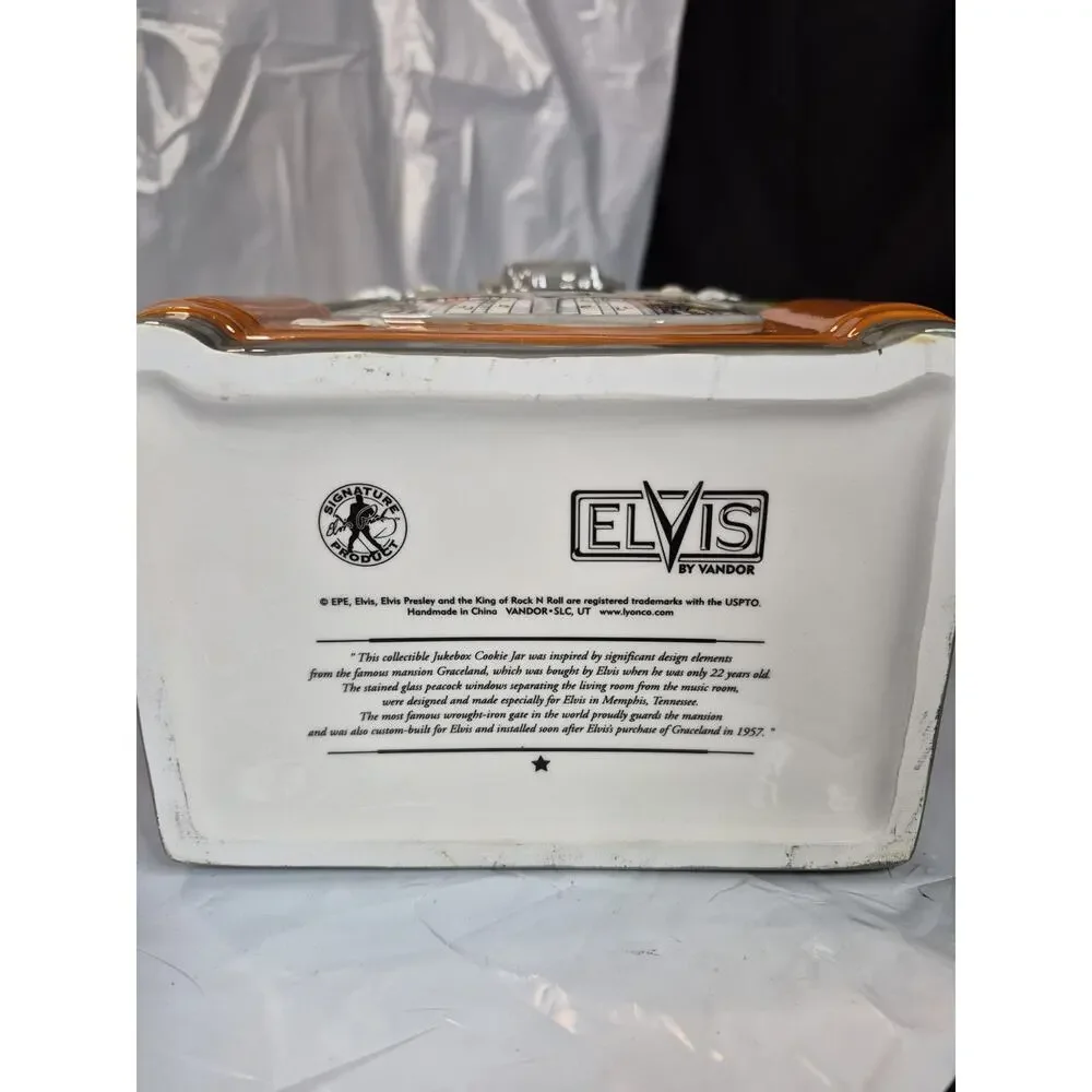 Rare Elvis Presley By Vandor Jukebox Cookie Jar Plays All Shook Up Never Used.